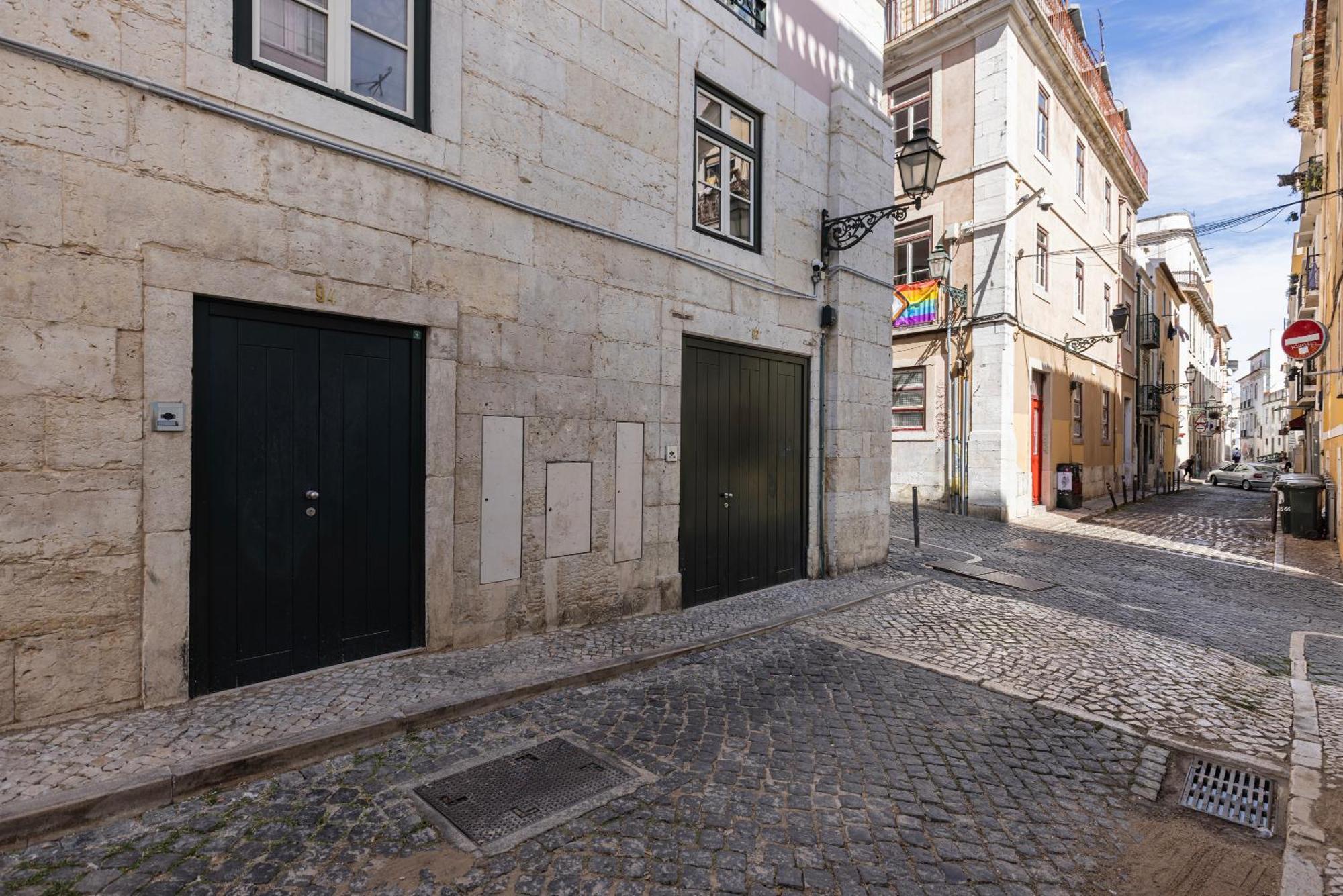 Apartment Palacio Ficalho Townouse 2 By Lovelystay Lisbon